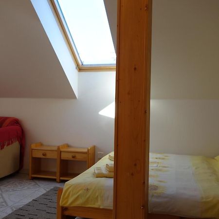 Apartmany Arnika Horní Planá Exteriör bild